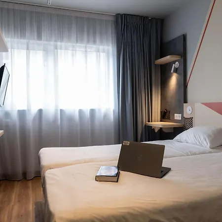 Ibis Budget Malo Centre Hotel 2*